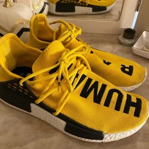 Human Race tenni shoes